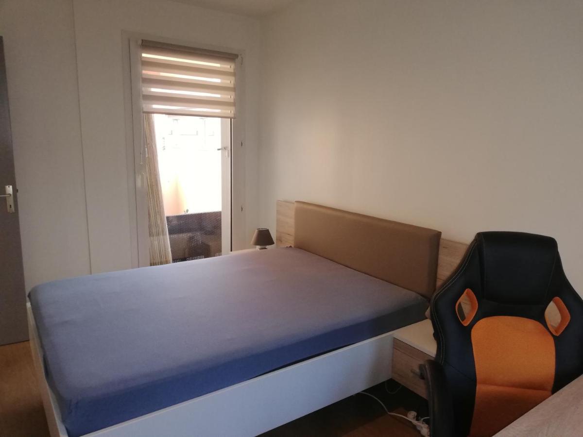 Appartement Grand T3 avec clim, parking et terrasse privative - Agen Extérieur photo