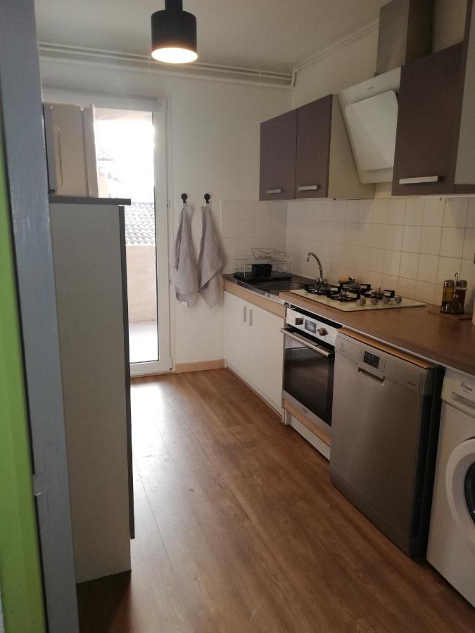 Appartement Grand T3 avec clim, parking et terrasse privative - Agen Extérieur photo